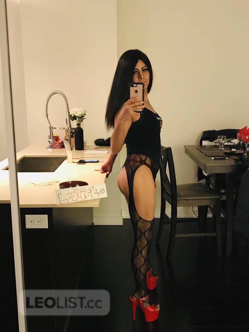 Escorts Toronto, Ohio MAMI LATINA PERSON AIRPORT LAST DAYS /REXDALE AND 27HW