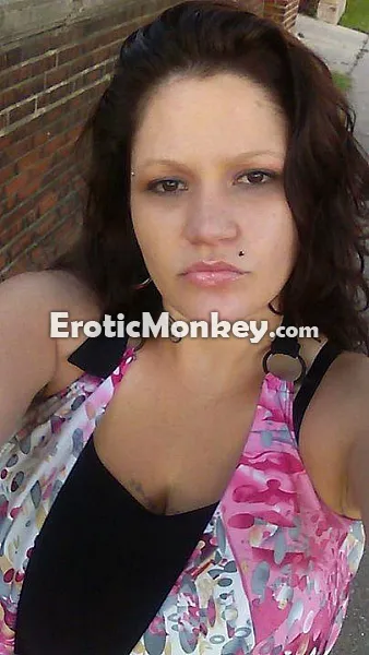 Escorts Lansing, Michigan Courtney