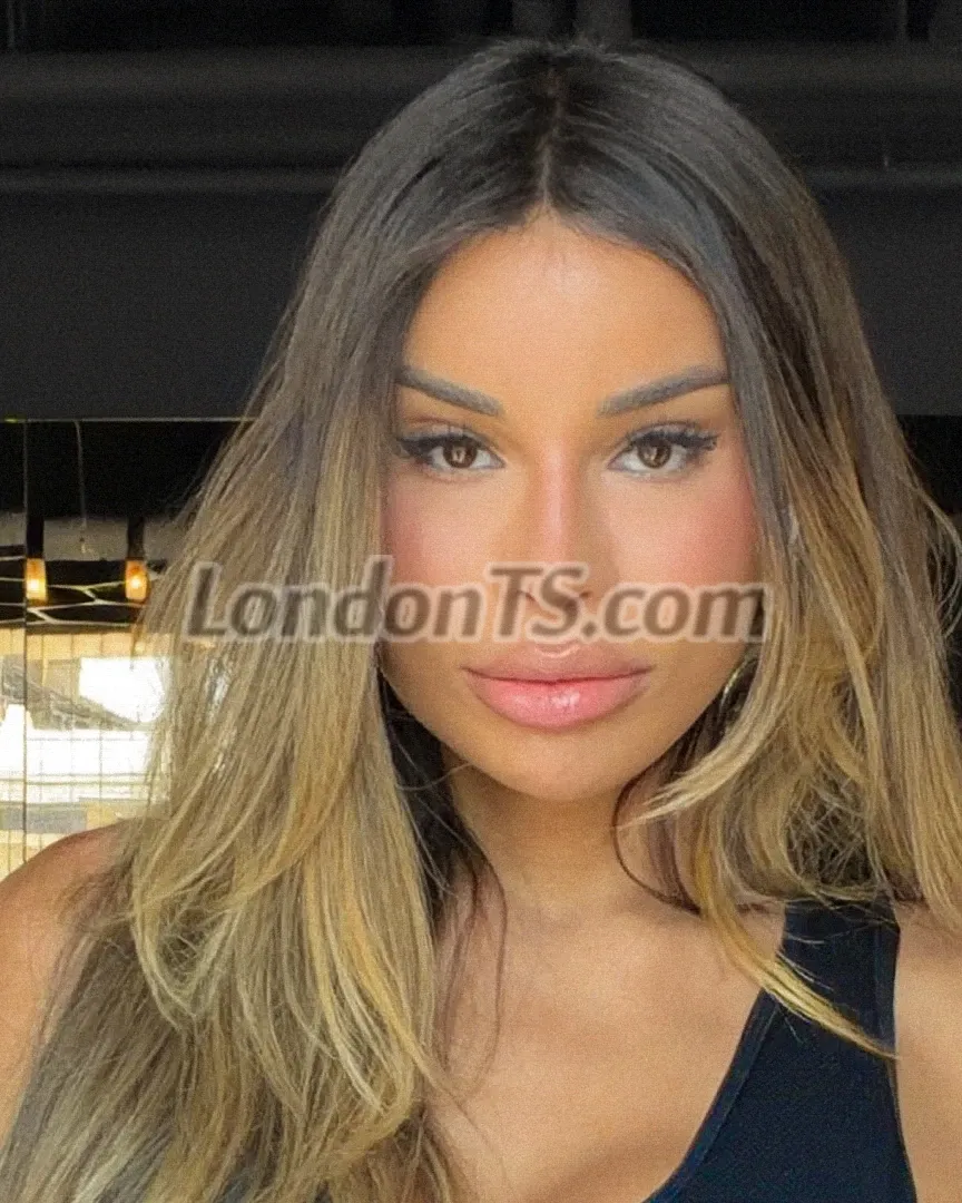 Escorts London, England TS MEGAN XXL