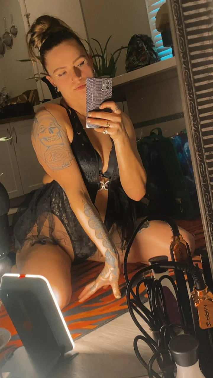 Escorts Greater Sudbury, Ontario Ella