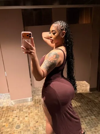 Escorts Everett, Washington BIG BOOTY PRINCESS👑💖PLEASE READ THE FULL AD BEFORE CONTACTING 💖$50 BOOKING ADVANCE REQUIRED💲💥OVERNIGHT SPECIAL💆‍NURU MASSAGE📱FACETIME SERVICE🎬PREMIUM VIDEOS💥️DROPBOX SELL💎 - 27