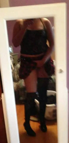 Escorts Syracuse, New York Sexy irish girl wants to play *in/out call* -