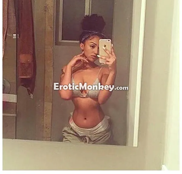 Escorts Tampa, Florida Monica