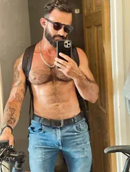 Escorts London, England Tarso_TopXL