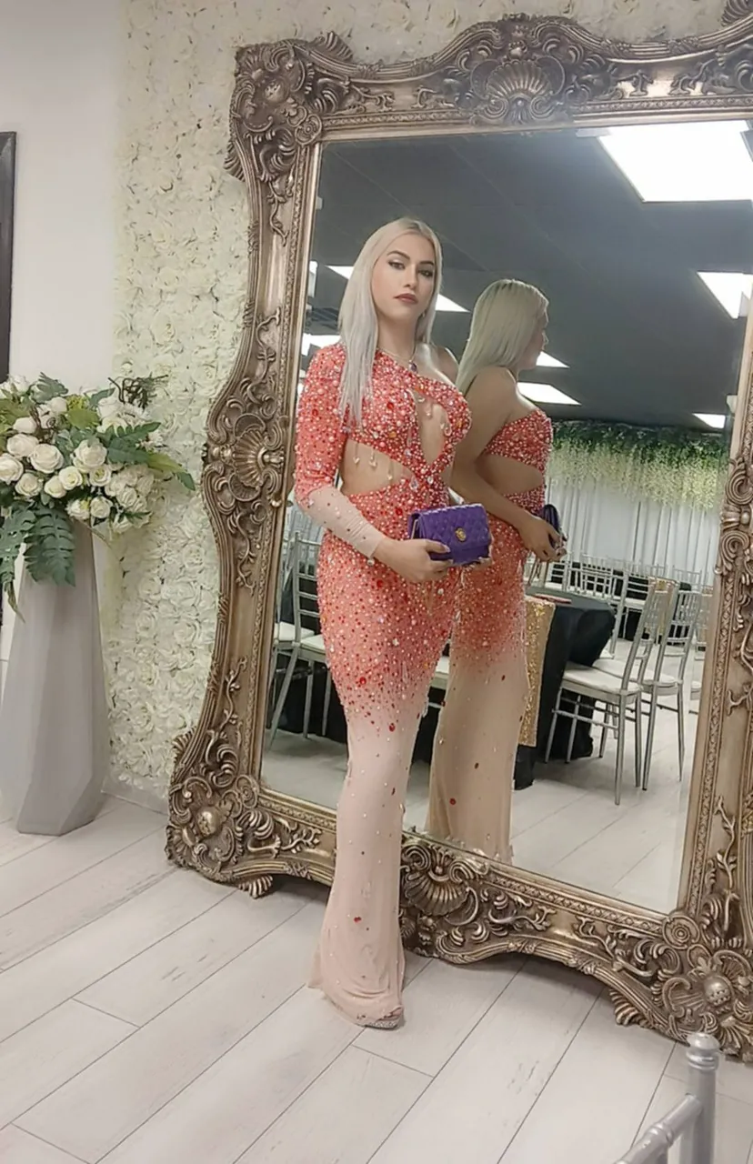 Escorts Houston, Texas Miss Barbi Robertita