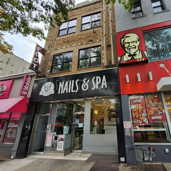 Massage Parlors Astoria, New York Wellshow Nails and Spa