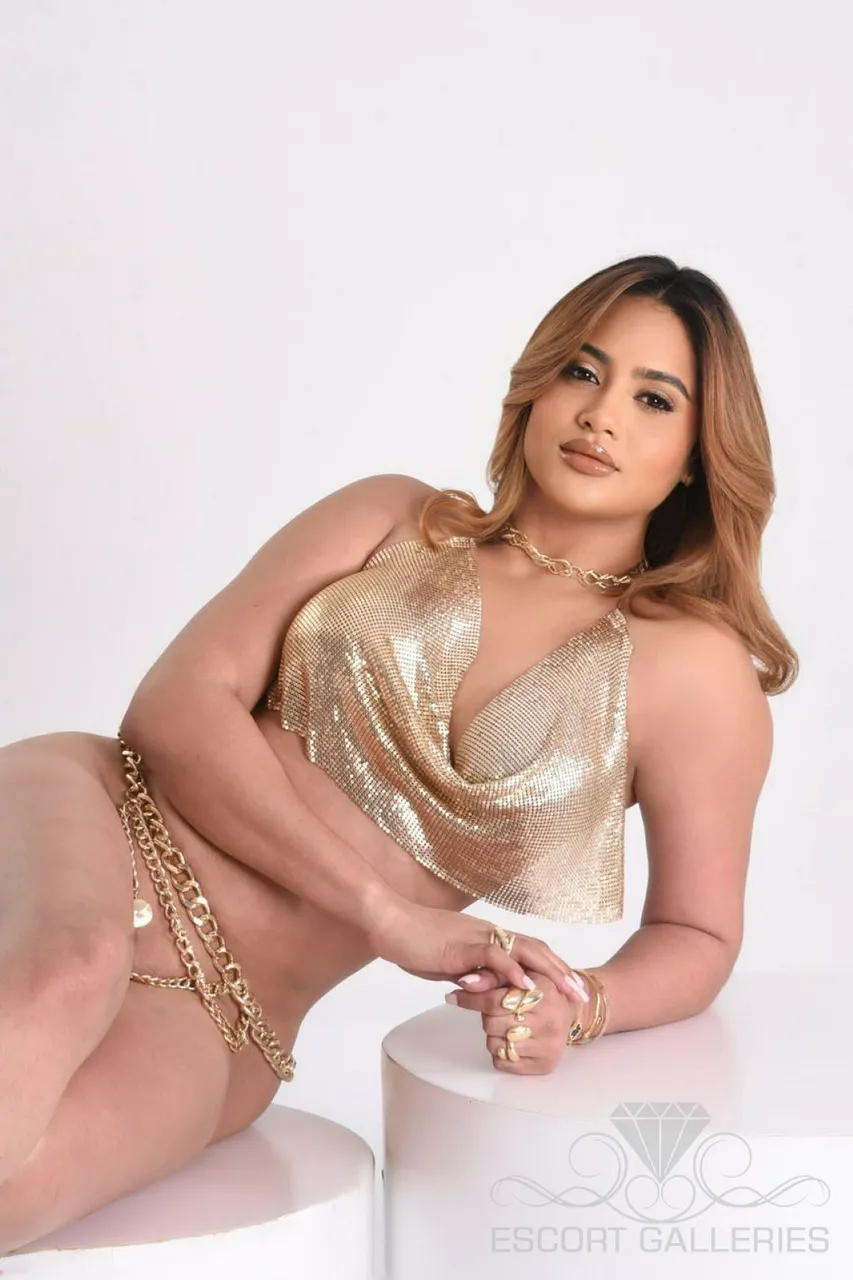 Escorts Abu Dhabi, United Arab Emirates MIA