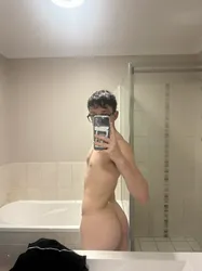 Escorts Newcastle, Australia Youngtwinkluke