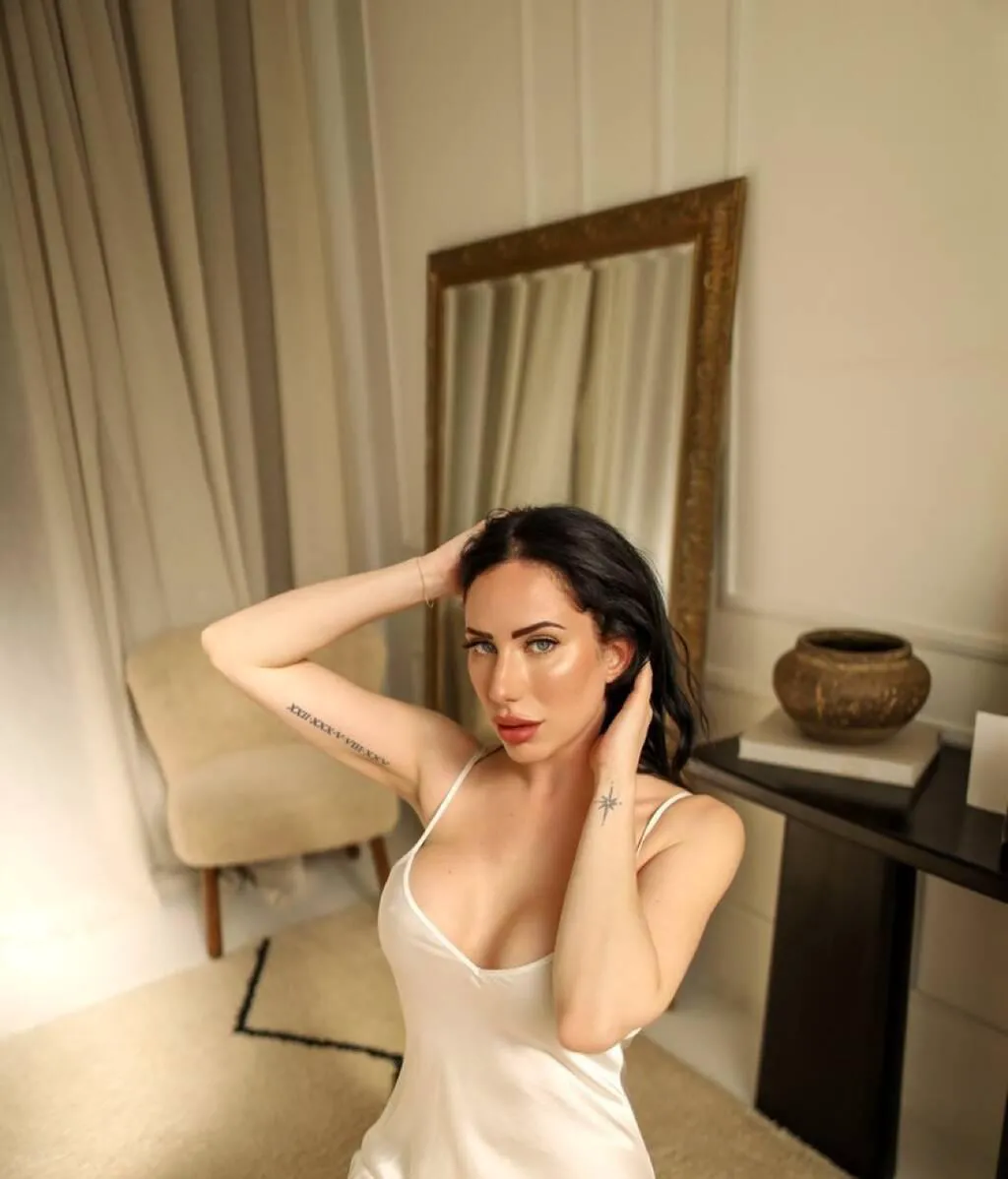Escorts Chatham-Kent, Ontario Naomi