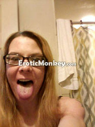 Escorts Roseville, Michigan Mindy