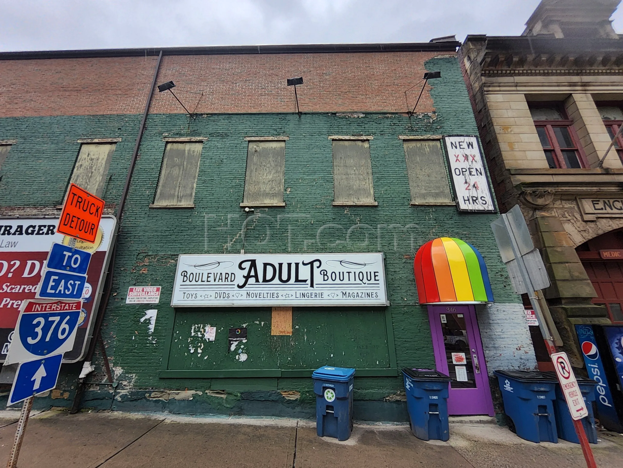 Pittsburgh, Pennsylvania Boulevard Video & Magazine Shop