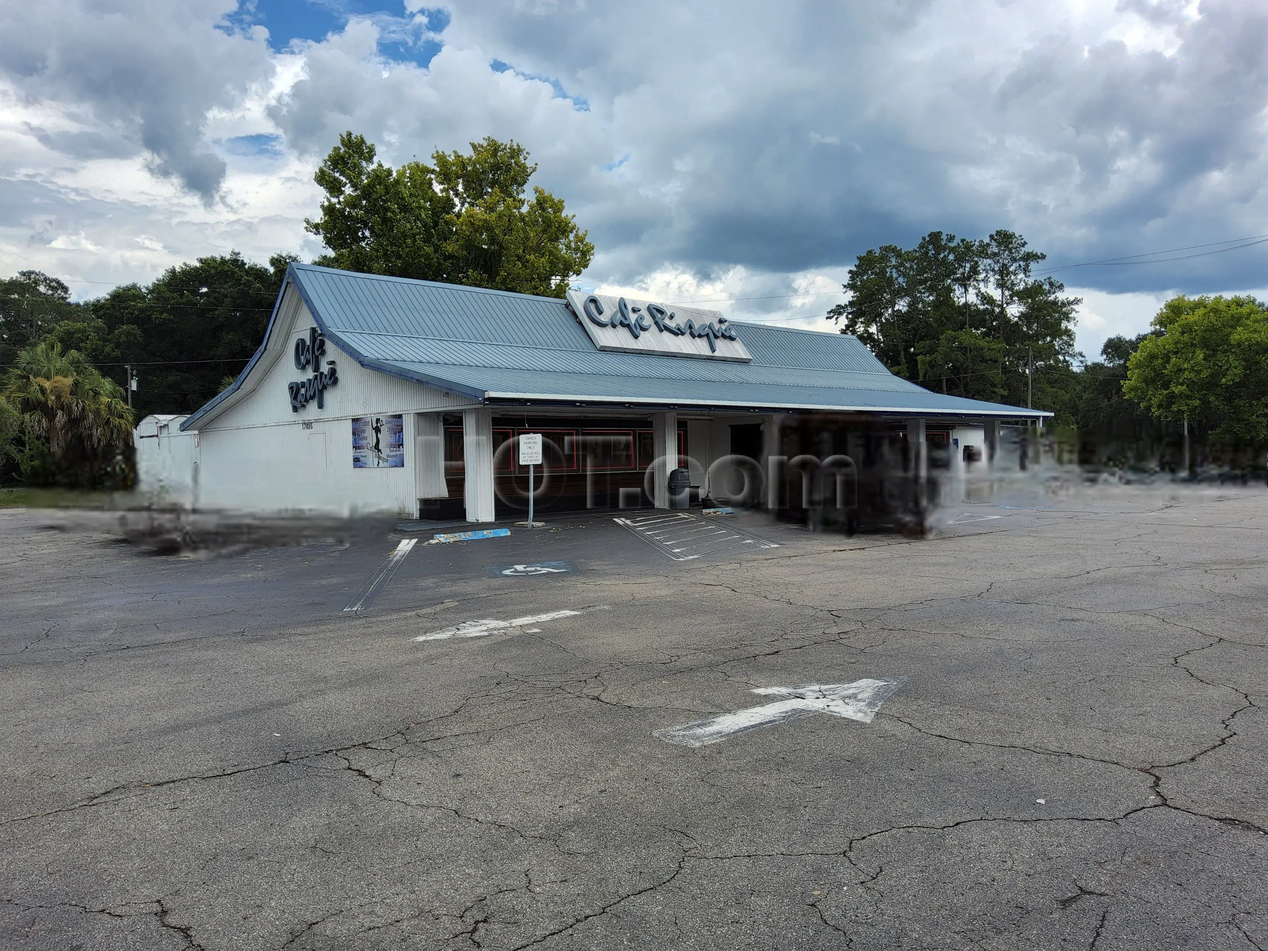 Micanopy, Florida Cafe Risque