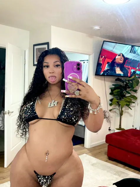 Escorts Long Island City, New York BRIELLE BUTTERFLY