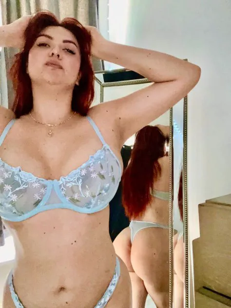 Escorts Queens, New York Karla