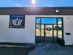 Massage Parlors Peterborough, Ontario Kingsway Spa