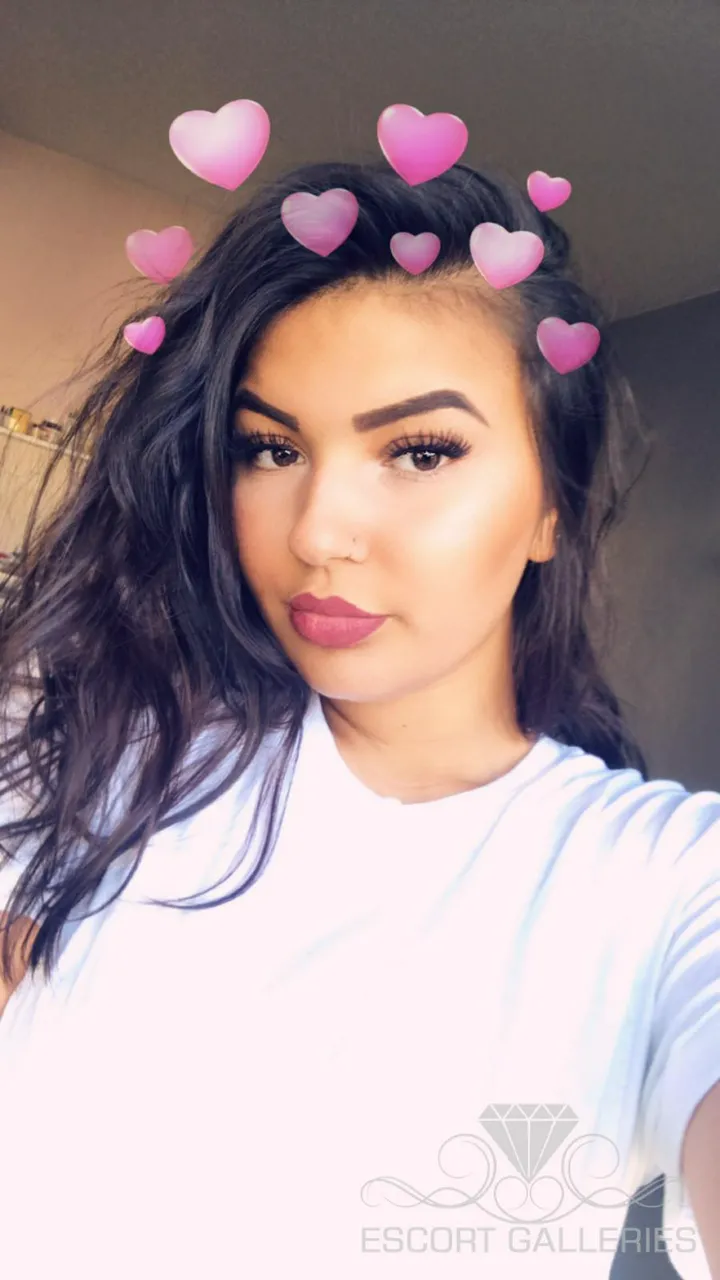 Escorts Dortmund, Germany Aleyna