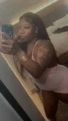 Escorts Queens, New York Nadia