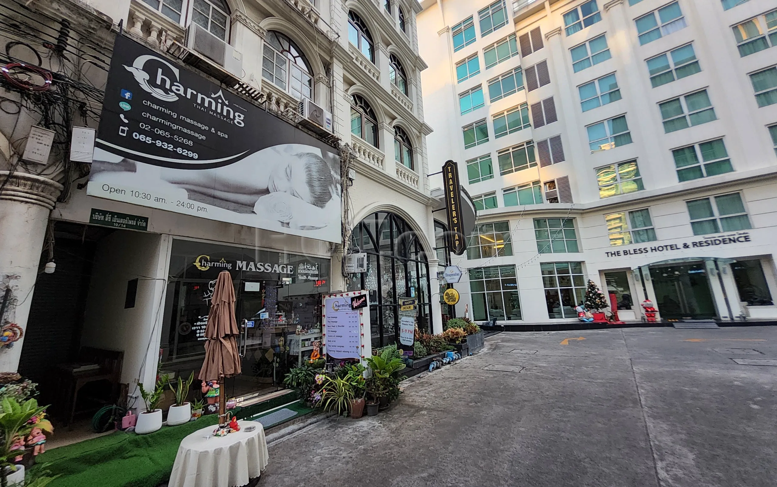 Bangkok, Thailand Charming Massage