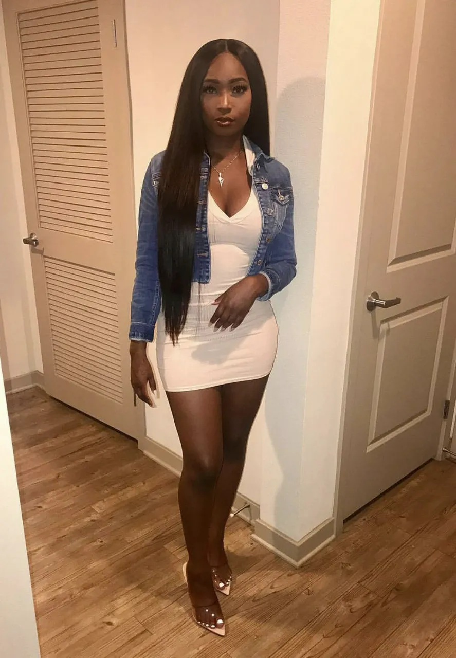 Escorts Dubai, United Arab Emirates Just Pick Up The Phone And Give Me A Call Cynthia
