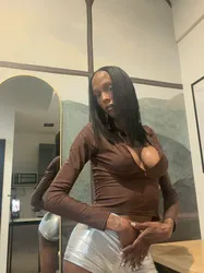 Escorts Los Angeles, California Dazia Kockdazian