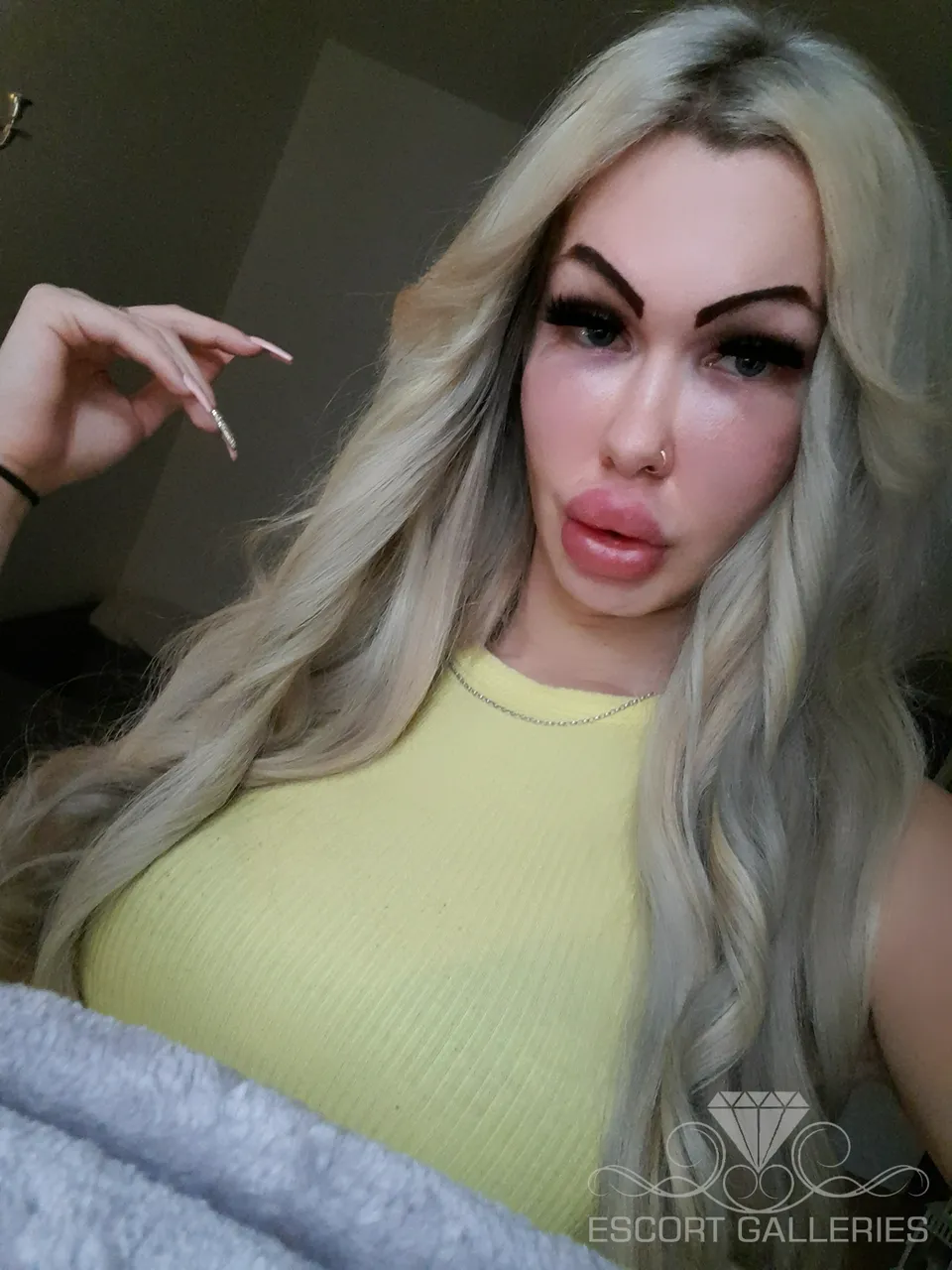 Escorts Berlin, Germany MizzCherie