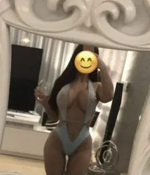 Escorts Montreal, Quebec sabrinaxoxxoxx