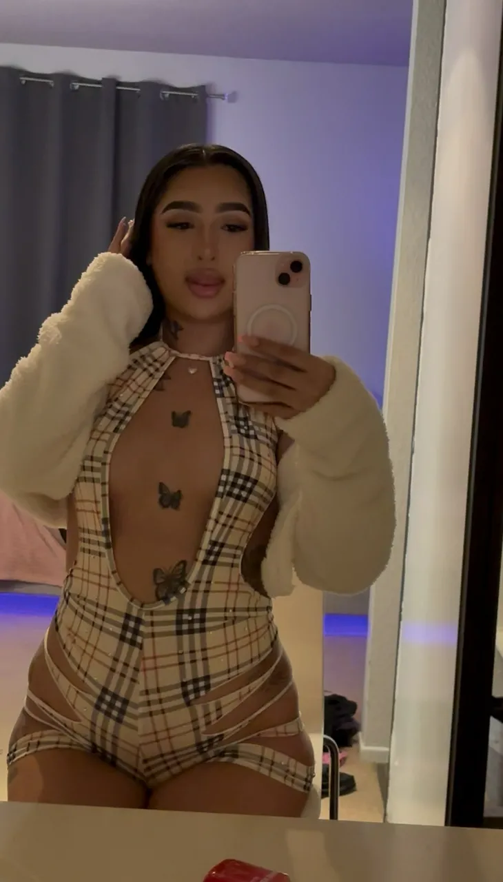 Escorts San Diego, California Lilysobratty