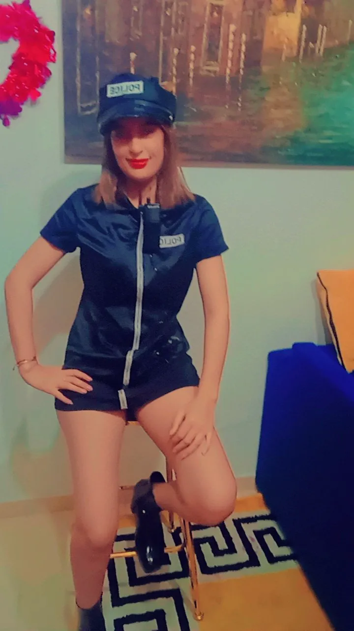 Escorts Dubai, United Arab Emirates ☣️ Mistress Maram ☣️