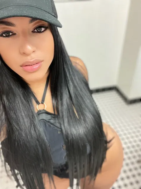 Escorts Chicago, Illinois GIA