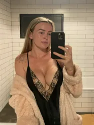 Escorts Kaunas, Lithuania Bella Sandrine