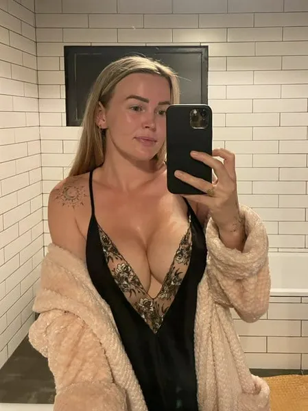 Escorts Kaunas, Lithuania Bella Sandrine