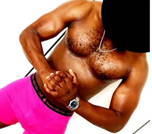 Escorts Manchester, England XXL MARCUS BLACK XXL - HUNG MALE ESCORT
