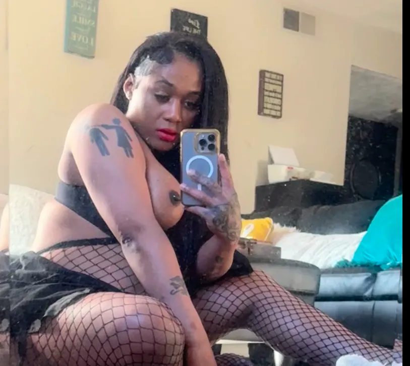 Escorts Baltimore, Maryland Living Fantasy Here