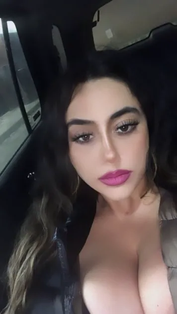 Escorts Dallas, Texas Roya Karim