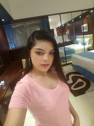 Escorts Ajman City, United Arab Emirates Jiya Indian Girl