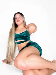 Escorts Chicago, Illinois Alondra_23🍆❄️🥳🥛💦