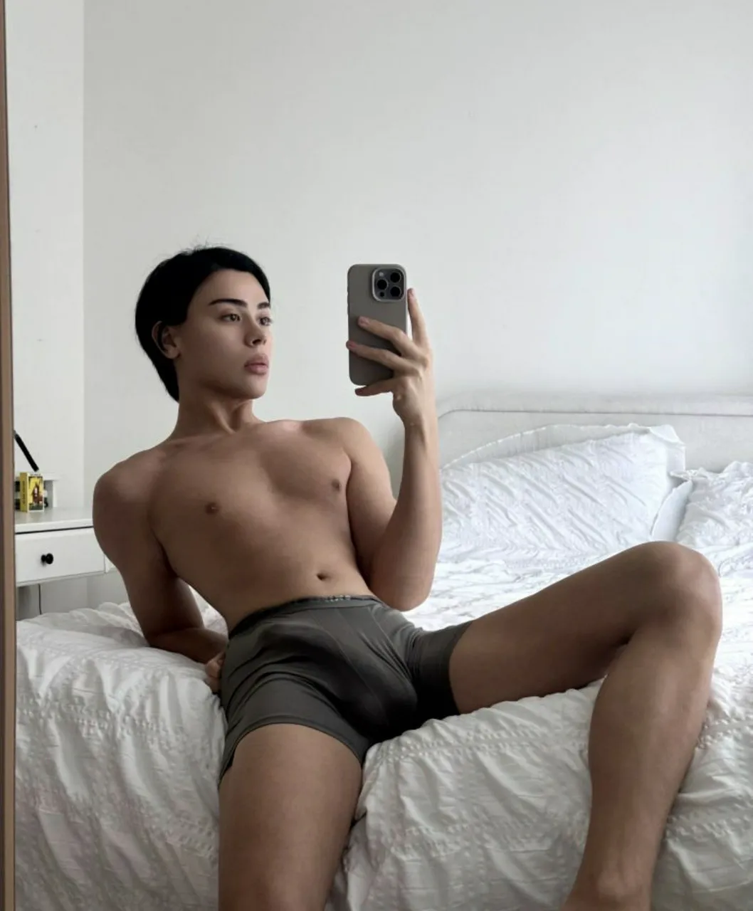 Escorts Dubai, United Arab Emirates Artur