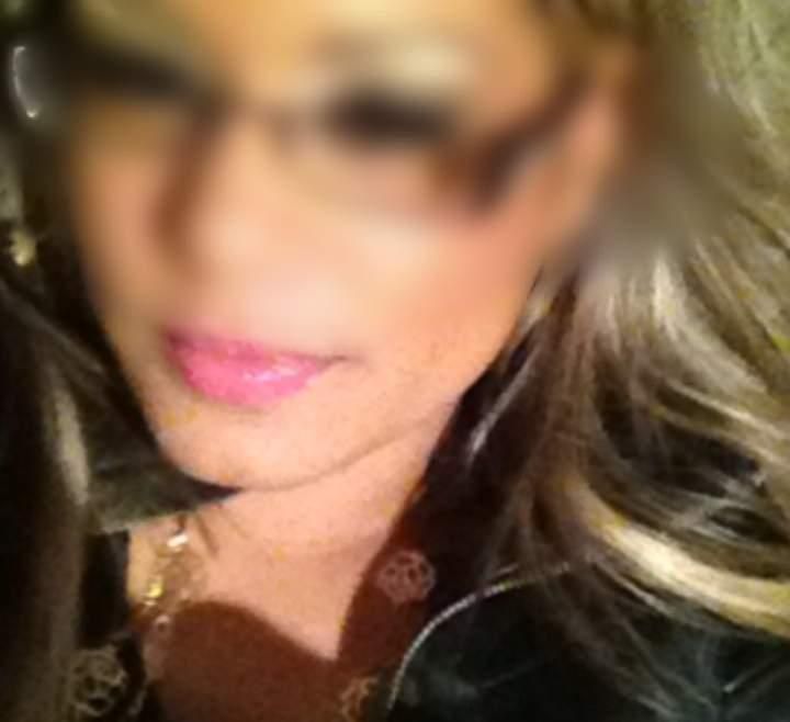 Escorts Mendocino, California NAUGHTY girl needs a hard OTK spanking from Daddy! Lets roleplay