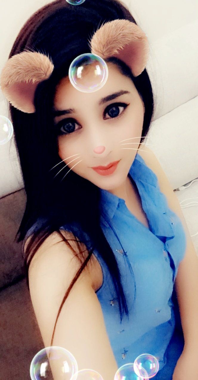 Escorts Dubai, United Arab Emirates Bhavna Indian Girl