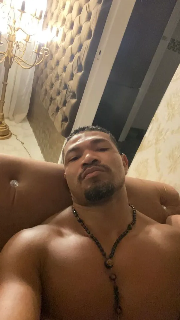 Escorts London, England EstevaoBrazilian