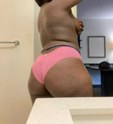 Escorts New Haven, Connecticut chocolate lookin for fun