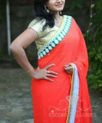 Escorts India null
