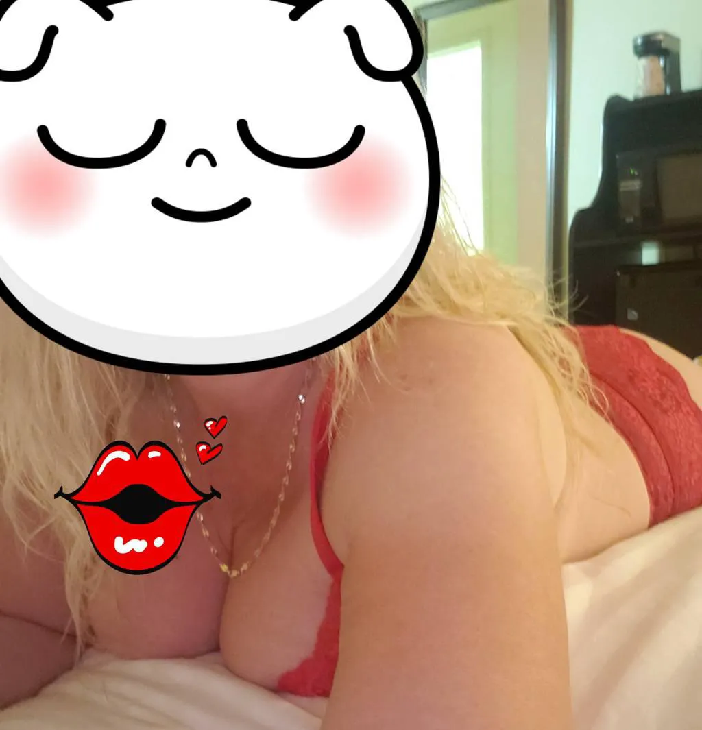 Escorts Fredericton, New Brunswick Mz. EVE-cãh őńľý