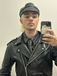 Escorts Montreal, Quebec Mikeyboyftm