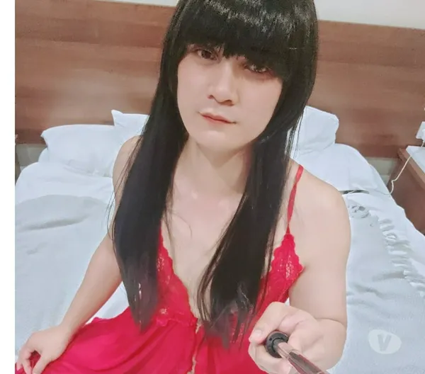 Escorts Ilford, England Special Thai femboy friendly ready for you