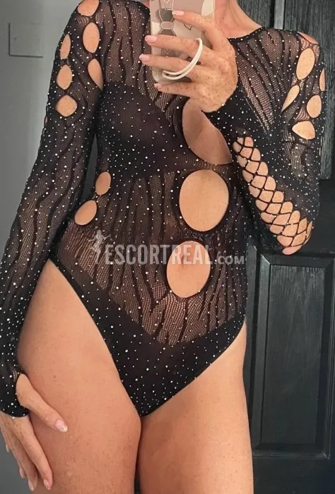 Escorts Dublin, Ireland (Cara, independent)
