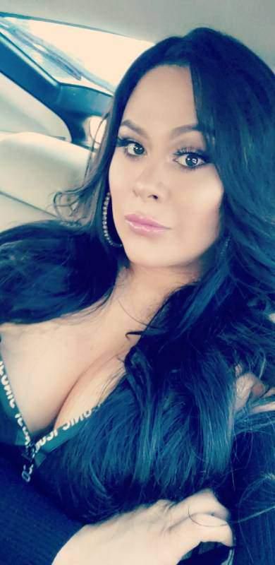 Escorts Fairfield, New York Curvy latina D breast FF 7in available now in Stamford