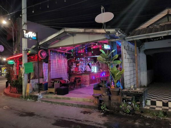 Beer Bar / Go-Go Bar Ko Samui, Thailand Alfie Bar