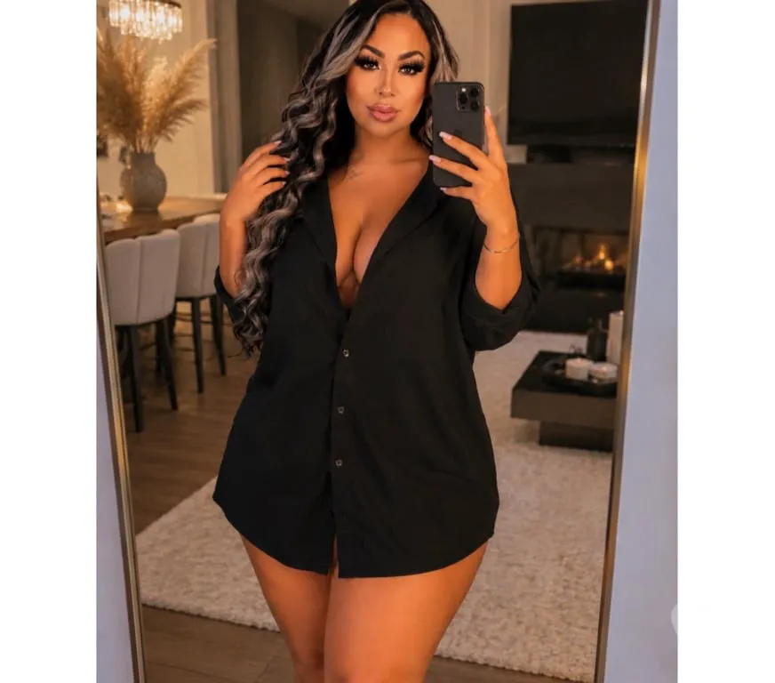 Escorts Birmingham, England TOP XL TRANSEXUAL curvy party big boobs🍑❤️