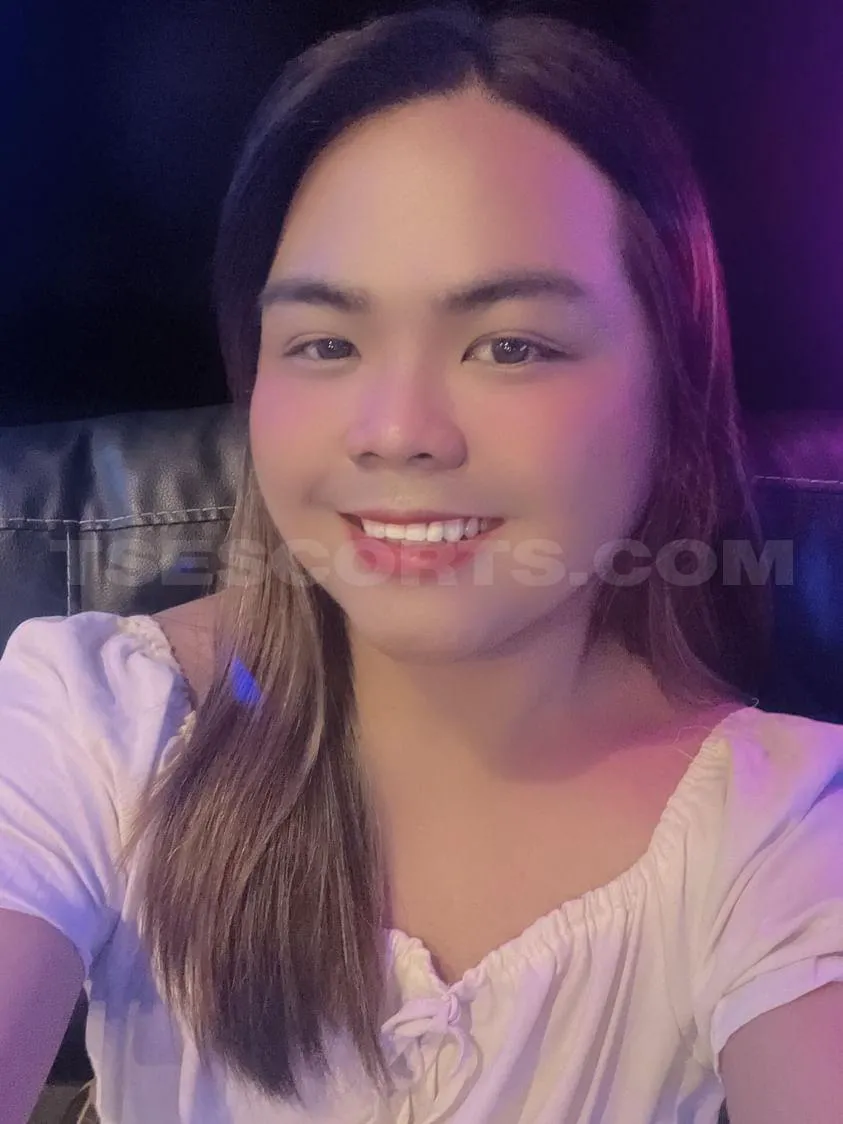 Escorts Manila, Philippines urcumloadermegan